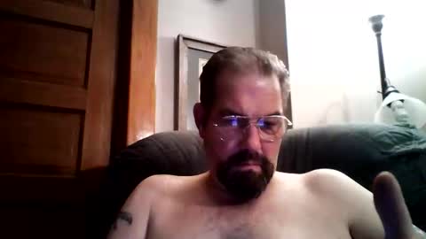 Snapshot of guy4fun8 chatting on 02-17-26, 08:11 guy4fun8 online show from 02-17-26, 08:11