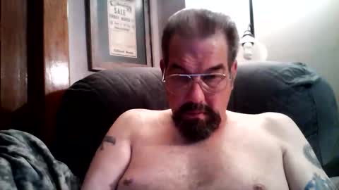 Snapshot of guy4fun8 chatting on 02-28-26, 08:15 guy4fun8 online show from 02-28-26, 08:15