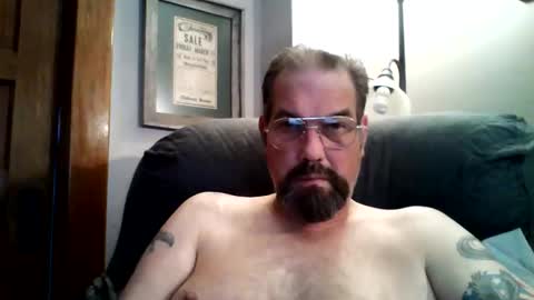 Snapshot of guy4fun8 chatting on 03-09-26, 05:06 guy4fun8 online show from 03-09-26, 05:06