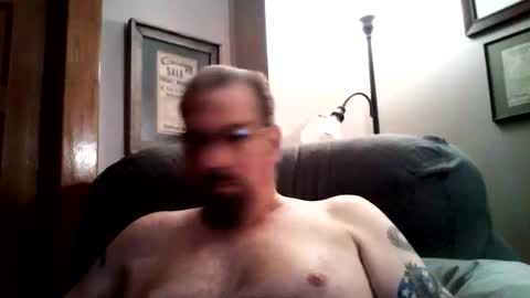 Snapshot of guy4fun8 chatting on 05-16-26, 05:37 guy4fun8 online show from 05-16-26, 05:37