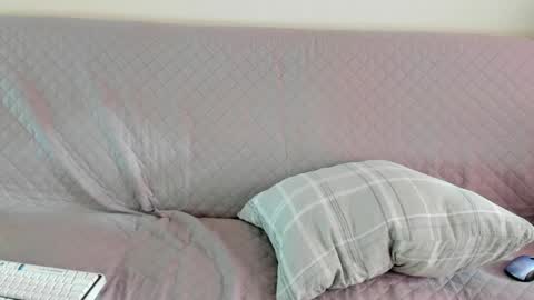guy_liam1 online show from 05-01-26, 02:10