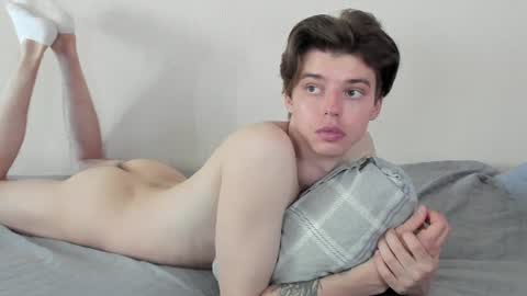 guy_liam1 online show from 06-13-26, 09:07
