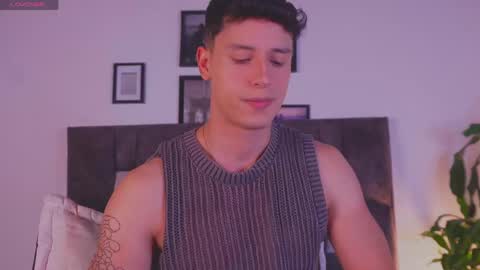Gabriel online show from 05-12-26, 04:53