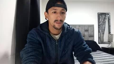 Snapshot of guykarim chatting on 02-26-26, 10:14 karim online show from 02-26-26, 10:14