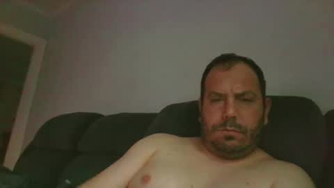 guynaked105 online show from 10-01-25, 11:05