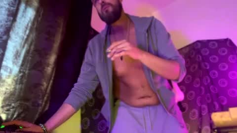 GuyST049 online show from 04-23-26, 08:13