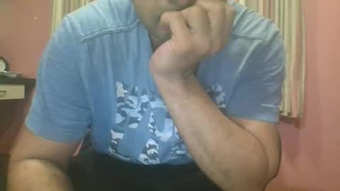 guywith85mm online show from 01-01-25, 06:16