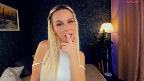 Sofia online show from 12-14-24, 05:18