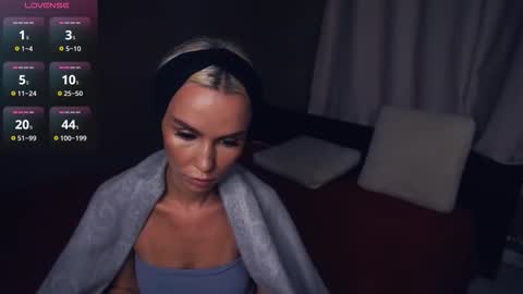 Sofia online show from 10-28-25, 06:06