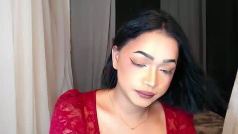 Snapshot of gwenngoddess chatting on 10-28-25, 09:06 Call me Miss Gwen online show from 10-28-25, 09:06