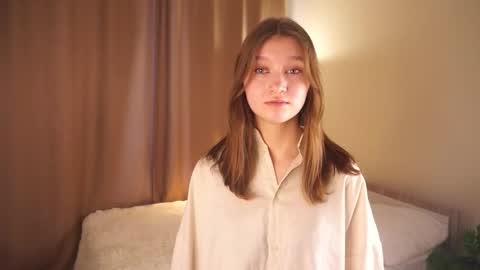 Molly online show from 12-16-25, 06:07