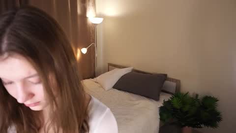 Molly online show from 02-13-26, 05:25