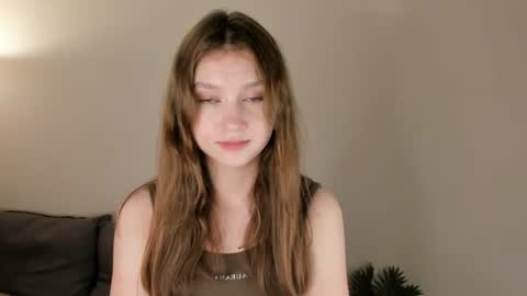 Molly online show from 06-21-26, 07:00