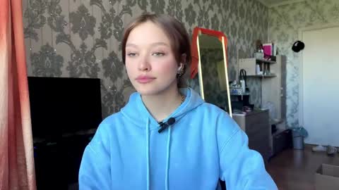 Nika Kova online show from 05-17-26, 06:11