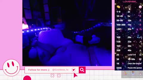 Snapshot of gxddess_fe chatting on 12-28-24, 02:43 Goddess Fe online show from 12-28-24, 02:43