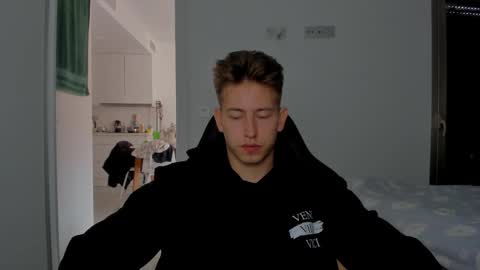 Oliver online show from 03-11-26, 03:18