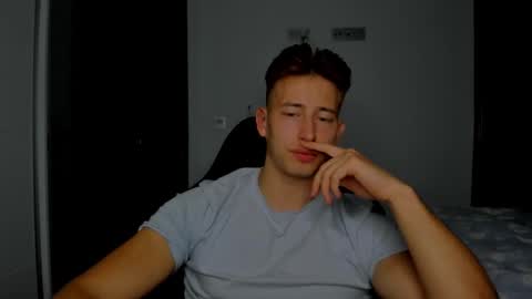 Oliver online show from 03-20-26, 01:10