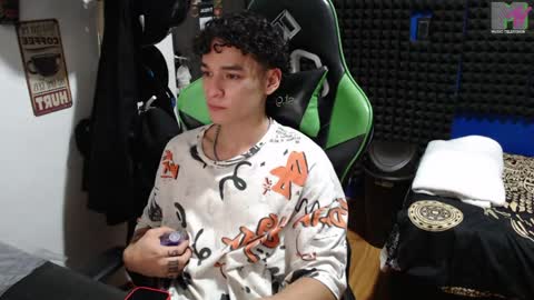 Gymbro42 online show from 05-19-26, 04:08