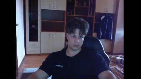 gymguy0505 online show from 06-12-26, 09:52