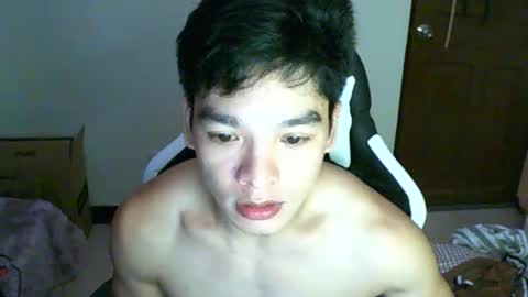 AJ online show from 05-05-26, 12:02