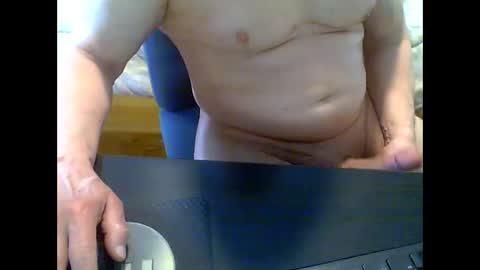 gymratt01 online show from 02-11-25, 04:56