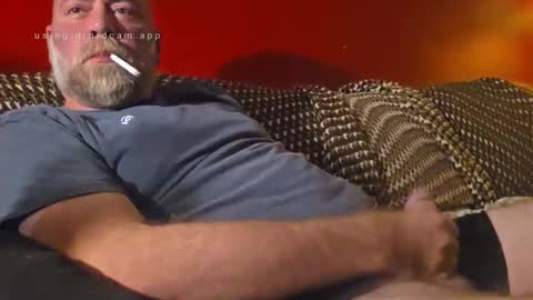 Snapshot of gymshoo chatting on 10-29-25, 08:38 Eli online show from 10-29-25, 08:38