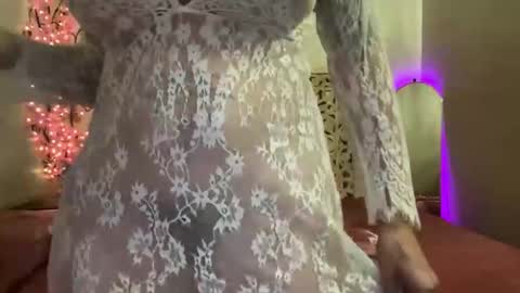 Snapshot of gypsy_rebellion chatting on 10-28-25, 10:19 Gypsy online show from 10-28-25, 10:19