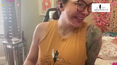Snapshot of gypsy_rebellion chatting on 03-10-26, 03:17 Gypsy online show from 03-10-26, 03:17