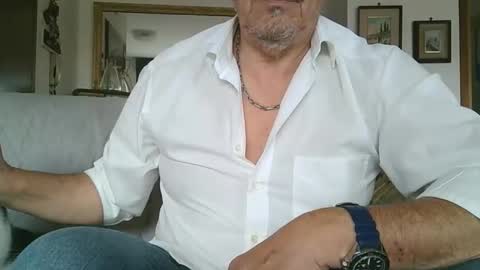 Snapshot of gyrdy chatting on 03-10-25, 02:26 gyrdy online show from 03-10-25, 02:26