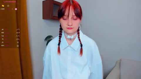 Kelly  Lilly online show from 09-24-25, 06:44