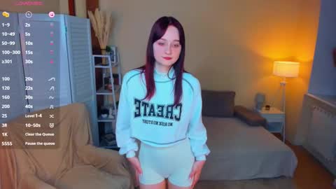 Kelly  Lilly online show from 03-13-26, 07:20