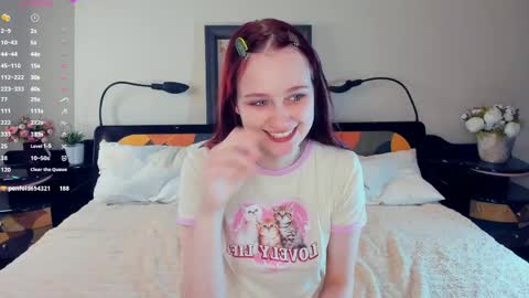Kelly  Lilly online show from 05-27-26, 01:57