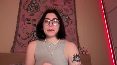 Helga online show from 02-02-26, 05:00