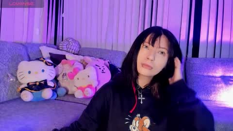 Hello Kitty online show from 03-17-26, 10:07