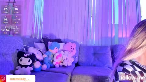 Hello Kitty online show from 03-25-26, 11:38