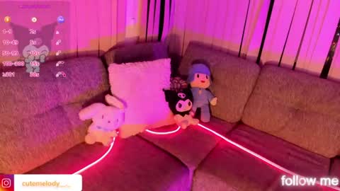 Hello Kitty online show from 06-17-26, 09:01