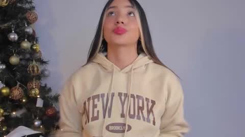 Paulina  online show from 12-21-24, 11:55