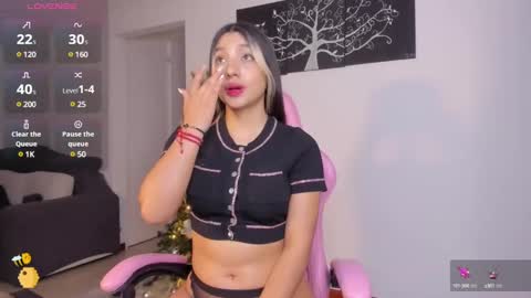 Paulina  online show from 12-25-24, 06:52