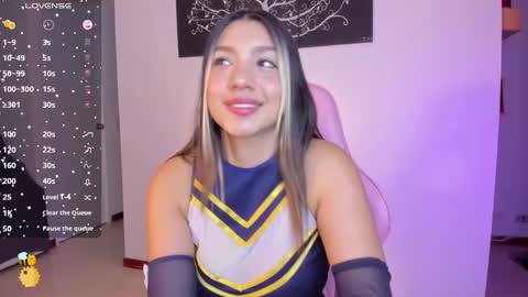 Paulina  online show from 01-15-25, 01:23