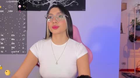 Paulina  online show from 02-21-25, 05:24