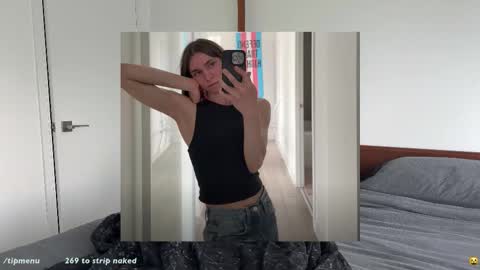 Snapshot of hadley19 chatting on 03-26-26, 03:39 Hadley online show from 03-26-26, 03:39