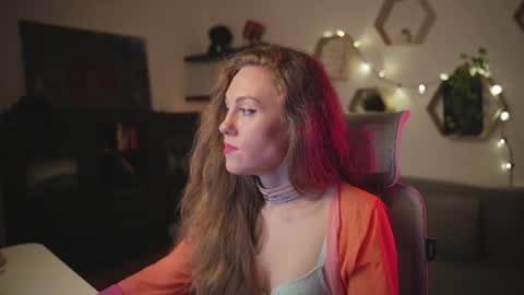 hahayessihaveone online show from 10-22-25, 05:13