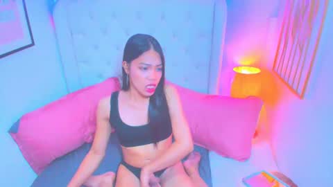 HAILEE HORNY online show from 03-07-25, 12:23