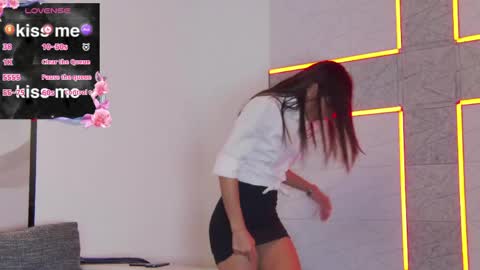 HaileyPeach online show from 05-03-26, 05:30