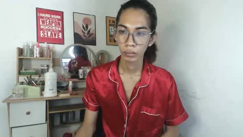 hailey_sweetcum77 online show from 05-11-26, 04:29