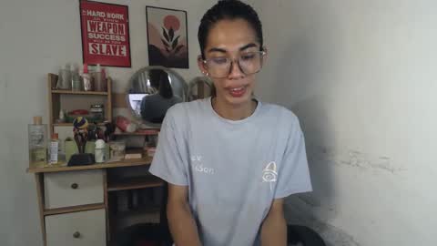 hailey_sweetcum77 online show from 05-12-26, 05:10