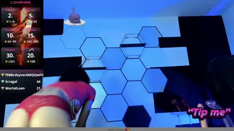 haileycat_ online show from 01-03-25, 05:06