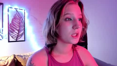 Hailey online show from 11-30-25, 09:35