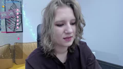 Hailey online show from 02-06-26, 12:08