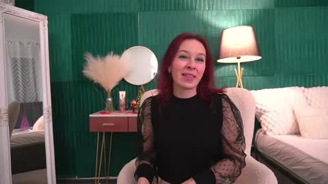 Hailey online show from 01-12-26, 04:50